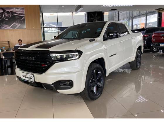 RAM RAMPAGE 2.0 HURRICANE 4 TURBO GASOLINA R/T 4X4 AUTOMÁTICO